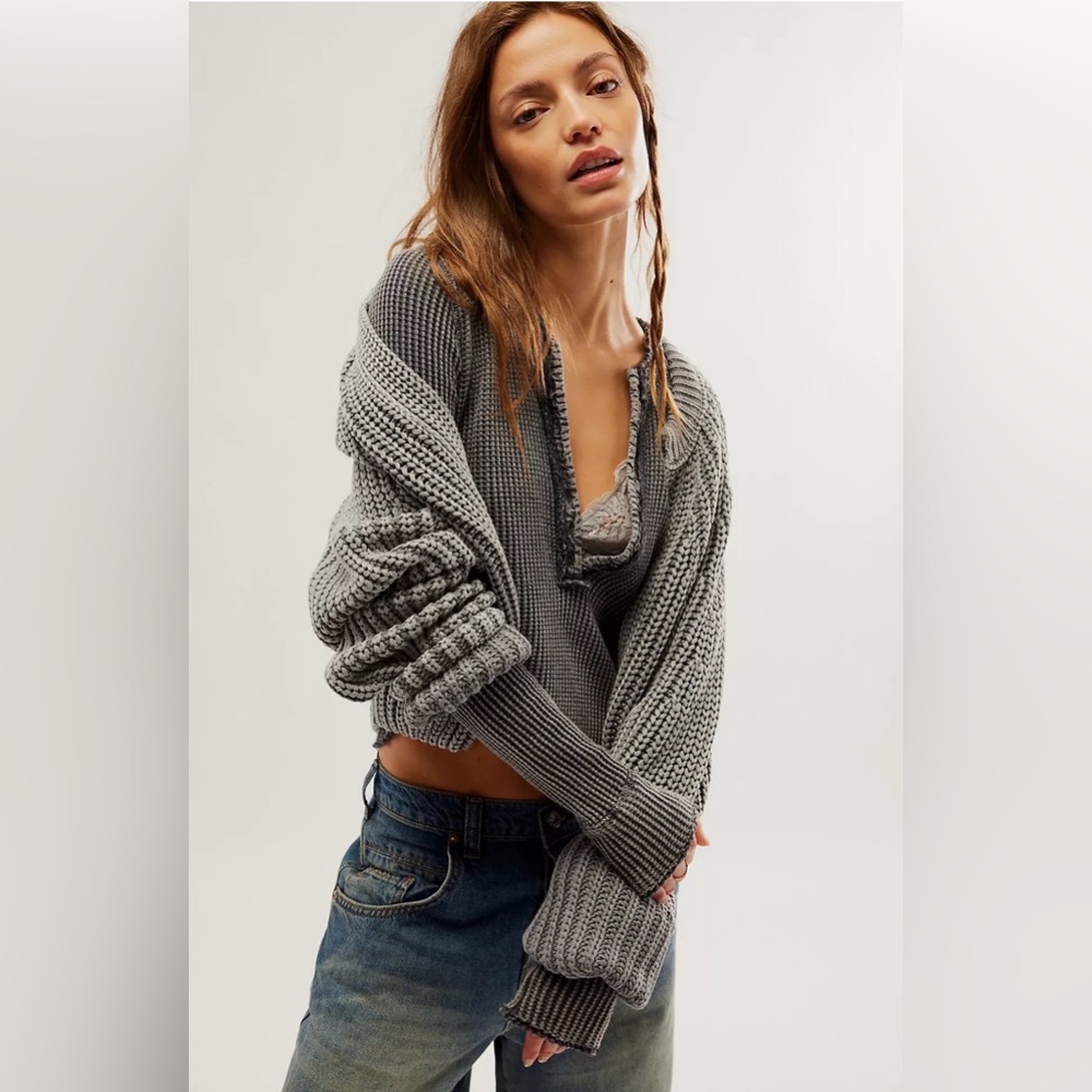 NWT Free People Gray Waffle Knit Long Sleeve Top - Picture 3 of 9